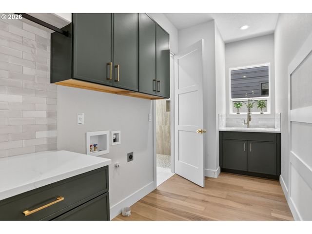 41945 DESCHUTES Ave 74, Sandy, OR 97055