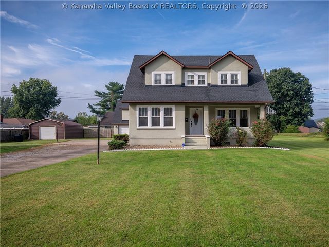 1238 Main Avenue, Nitro, WV 25143