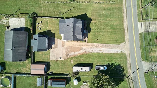1238 Main Avenue, Nitro, WV 25143
