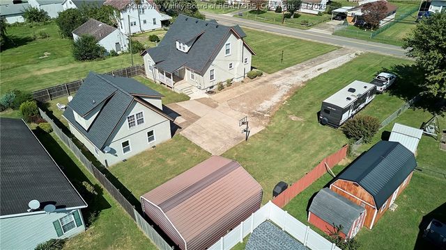 1238 Main Avenue, Nitro, WV 25143