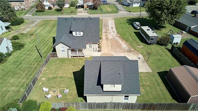 1238 Main Avenue, Nitro, WV 25143