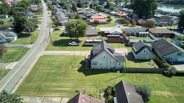 1238 Main Avenue, Nitro, WV 25143
