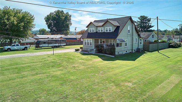 1238 Main Avenue, Nitro, WV 25143
