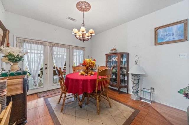 253 Pinckard Rd, Livingston, TX 77351