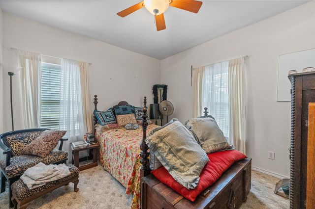 253 Pinckard Rd, Livingston, TX 77351