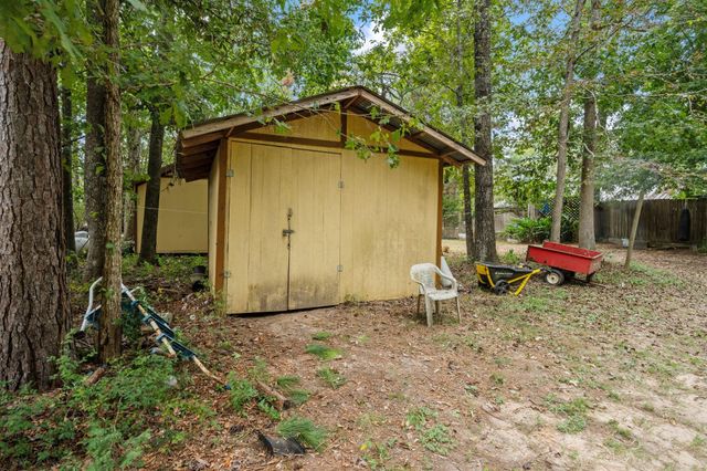 253 Pinckard Rd, Livingston, TX 77351