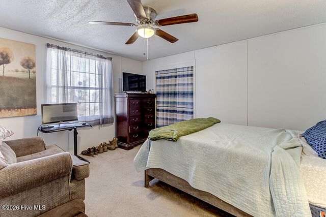 650 S Windward Drive SW, Supply, NC 28462