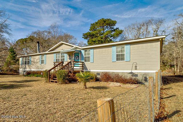 650 S Windward Drive SW, Supply, NC 28462