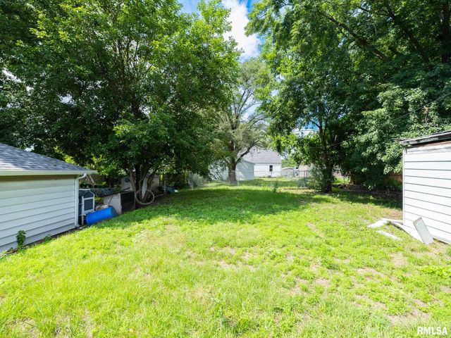 1405 CHESTNUT Street, Pekin, IL 61554