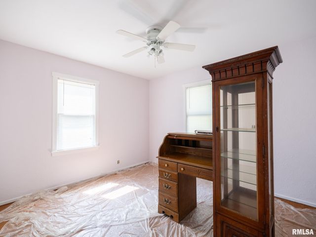 1405 CHESTNUT Street, Pekin, IL 61554
