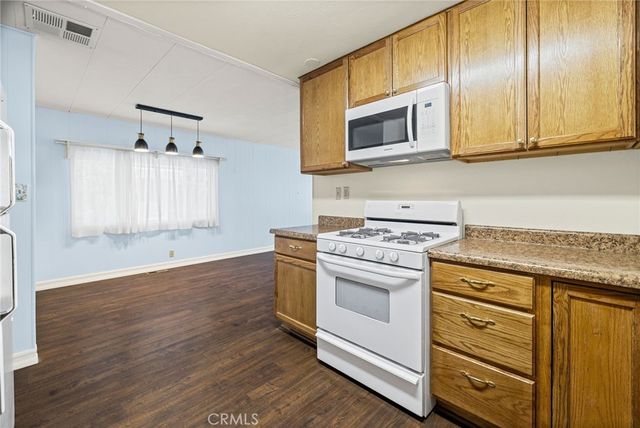 982 E Lassen Avenue 19, Chico, CA 95973