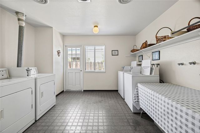 982 E Lassen Avenue 19, Chico, CA 95973