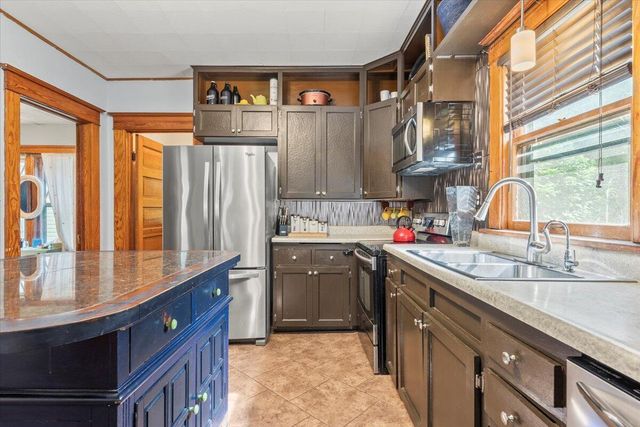 377 BENTON Street, Council Bluffs, IA 51503