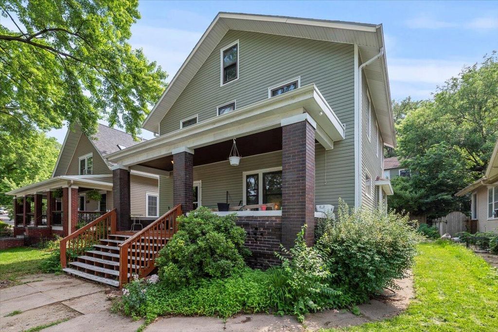 377 BENTON Street, Council Bluffs, IA 51503