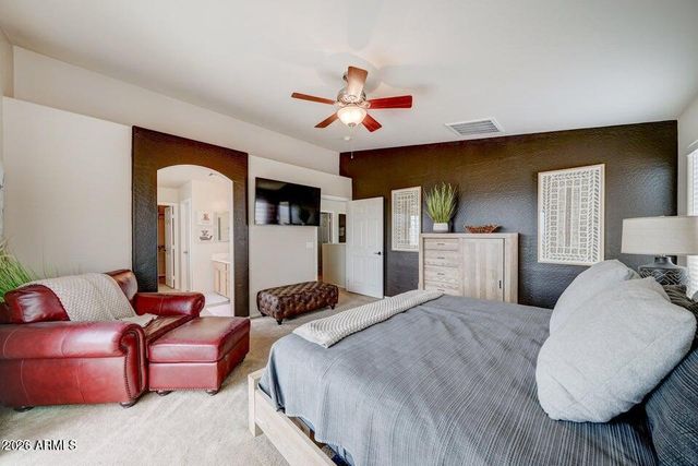 29293 N YELLOW BEE Drive, San Tan Valley, AZ 85143