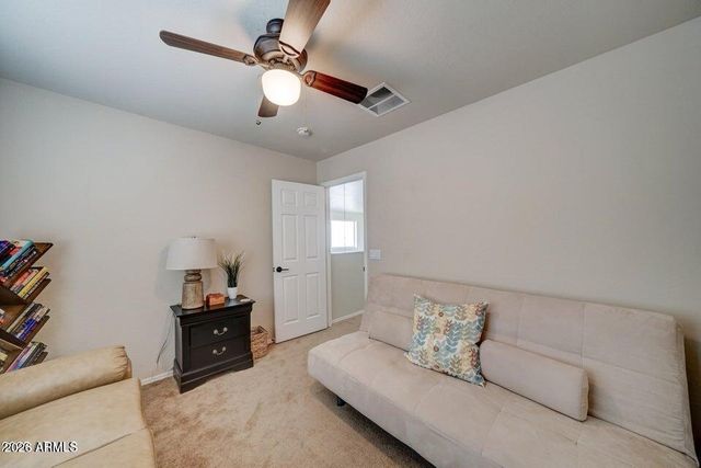 29293 N YELLOW BEE Drive, San Tan Valley, AZ 85143