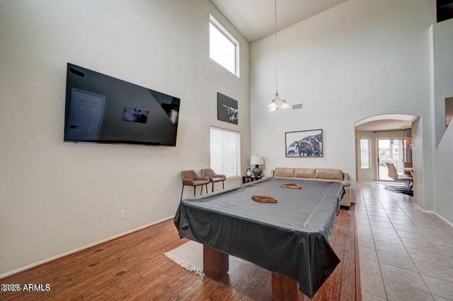 29293 N YELLOW BEE Drive, San Tan Valley, AZ 85143