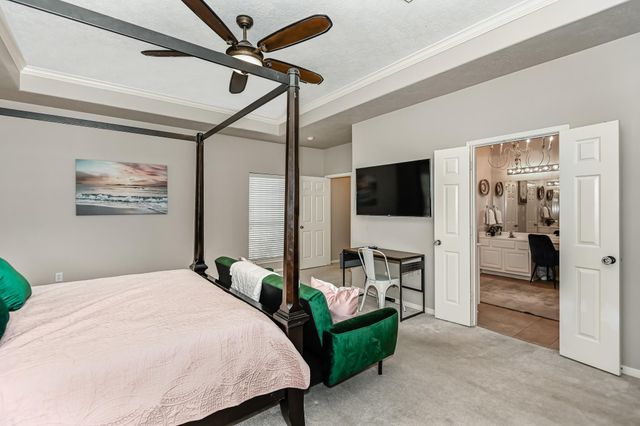2833 Trevino Court, Friendswood, TX 77546