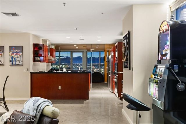 4525 Dean Martin Drive 1500, Las Vegas, NV 89103