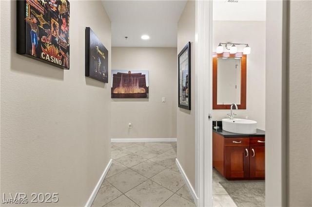 4525 Dean Martin Drive 1500, Las Vegas, NV 89103