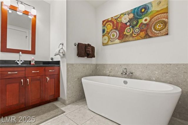 4525 Dean Martin Drive 1500, Las Vegas, NV 89103