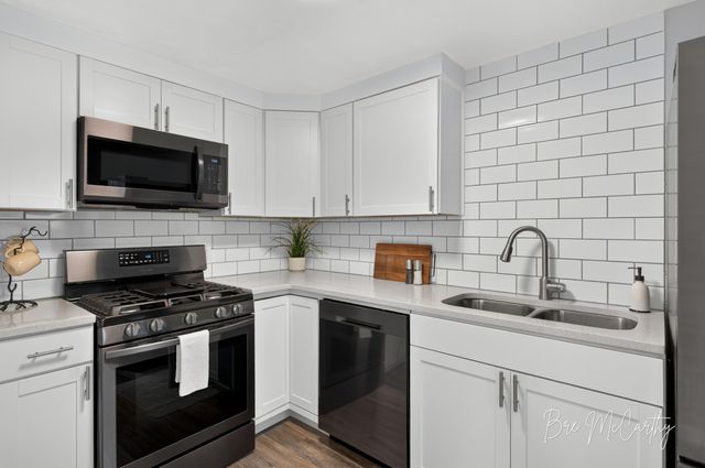 1186 N Wood Street, Muskegon Twp, MI 49445
