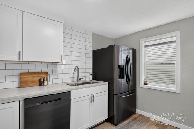 1186 N Wood Street, Muskegon Twp, MI 49445