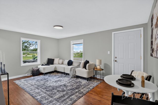 1186 N Wood Street, Muskegon Twp, MI 49445