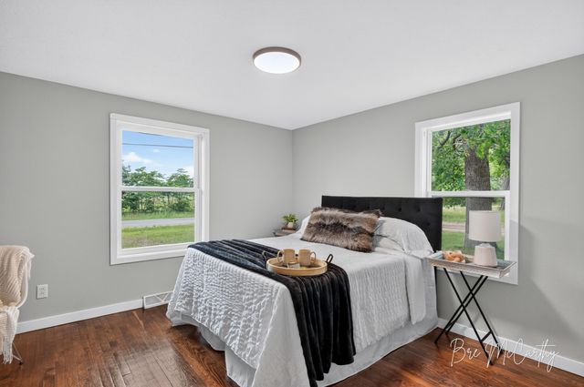 1186 N Wood Street, Muskegon Twp, MI 49445