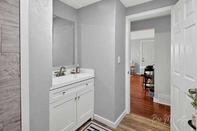 1186 N Wood Street, Muskegon Twp, MI 49445
