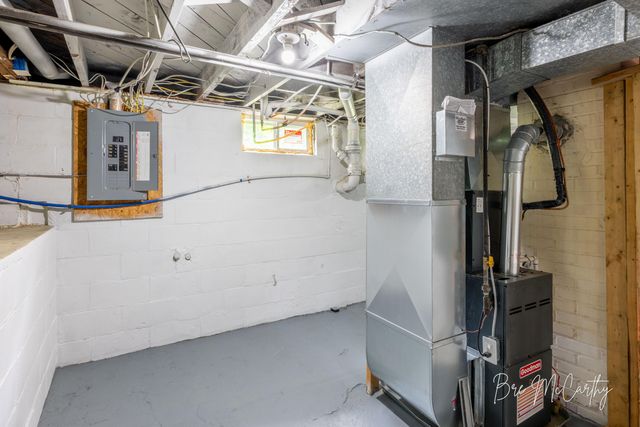1186 N Wood Street, Muskegon Twp, MI 49445