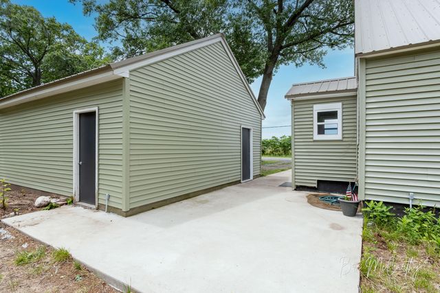 1186 N Wood Street, Muskegon Twp, MI 49445