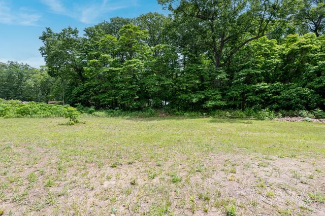 1186 N Wood Street, Muskegon Twp, MI 49445