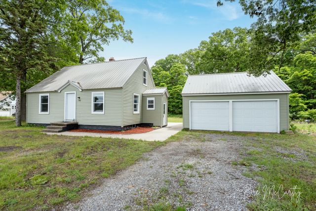 1186 N Wood Street, Muskegon Twp, MI 49445