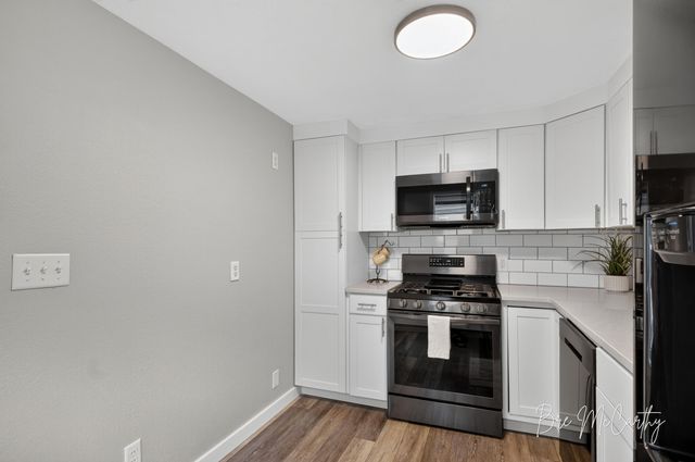 1186 N Wood Street, Muskegon Twp, MI 49445