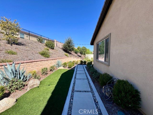 24331 Ponderosa Lane, Menifee, CA 92584