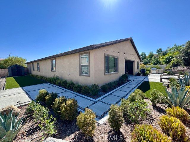 24331 Ponderosa Lane, Menifee, CA 92584