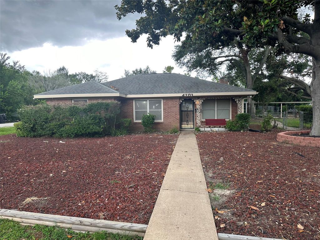 4101 Philco Drive, Houston, TX 77080