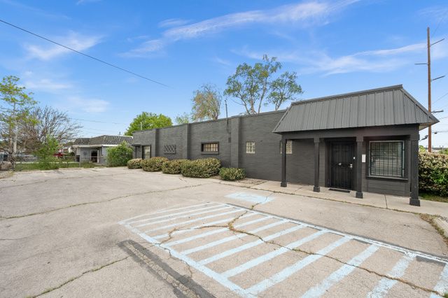 195 W WINCHESTER ST, Murray, UT 84107