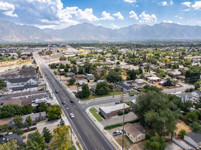 195 W WINCHESTER ST, Murray, UT 84107