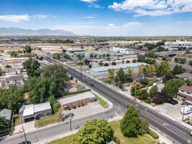195 W WINCHESTER ST, Murray, UT 84107
