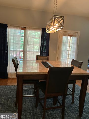 11974 Olmstead Drive, Fayetteville, GA 30215