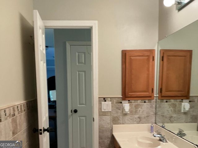 11974 Olmstead Drive, Fayetteville, GA 30215
