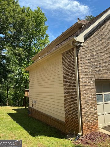 11974 Olmstead Drive, Fayetteville, GA 30215