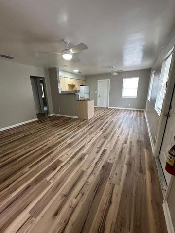 160 E 27th Street 1, Riviera Beach, FL 33404