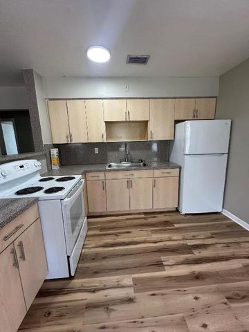 160 E 27th Street 1, Riviera Beach, FL 33404