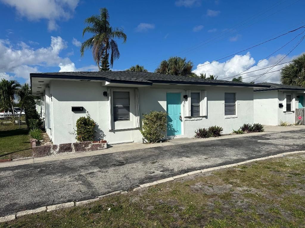 160 E 27th Street 1, Riviera Beach, FL 33404