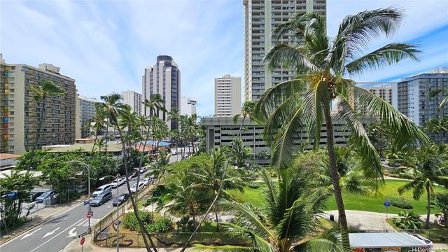 440 Seaside Avenue 506, Honolulu, HI 96815