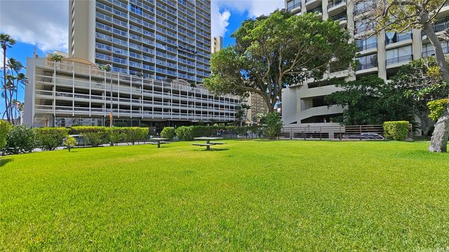 440 Seaside Avenue 506, Honolulu, HI 96815