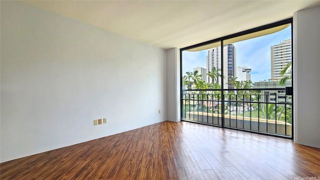 440 Seaside Avenue 506, Honolulu, HI 96815